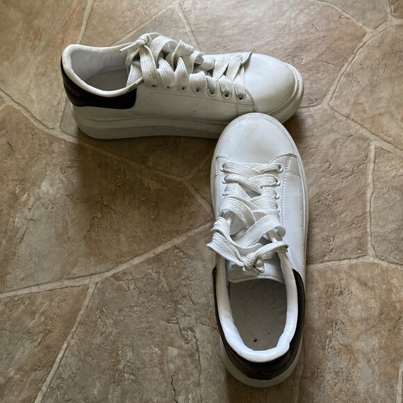 Size 39 - Alexander McQueen White Black main image 7